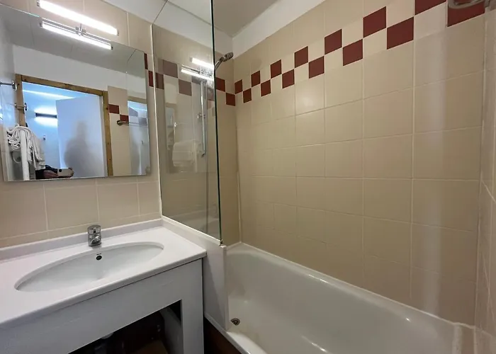 Beautiful On The Slopes *